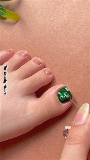 💅💚Easy toe nail art design #shorts #shortvideo #nailart2026