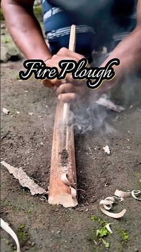 Fire from consistent friction #primitivefirelighting #firemaking #bushcraft #survival