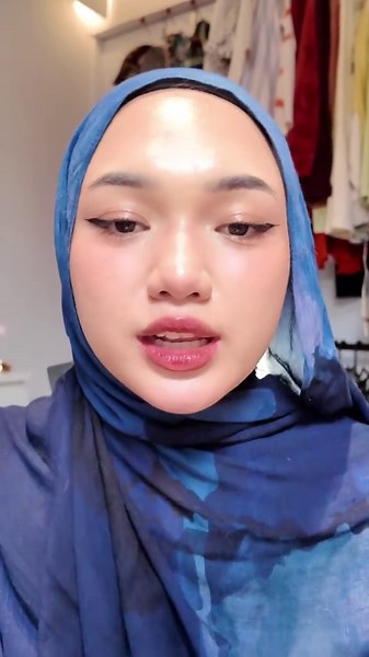 Tips Memakai Alis Blonde untuk Makeup Cepat