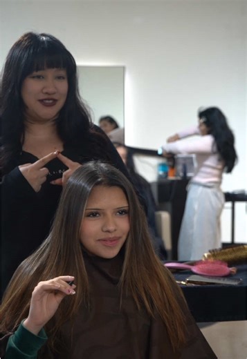 MAGENTA HAIR COLOR TRANSFORMATION PART 1 #magentahair #hairtransformation #vividcolor #oxnardhairstylist #805