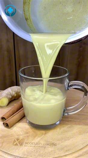 Boil black pepper and turmeric in milk | Remedies 4U