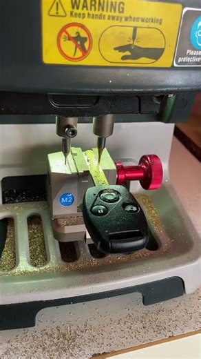 Duplicate remote key of car, motorcycle and others #shorts