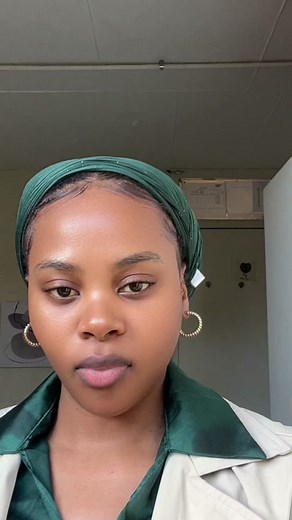 Green Satin Blouse Styling Tips and Outfit Inspiration