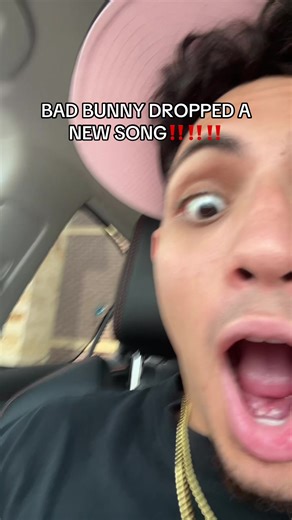 Bad Bunny Estrena la Canción 'Alambre Pua'