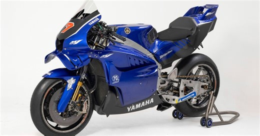 V4-Powered Yamaha YZR-M1 Revealed