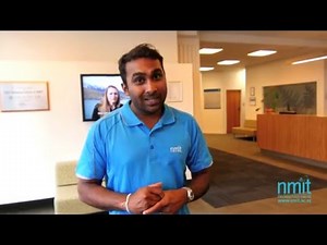 Mahela Jayawardena checks out student life at NMIT