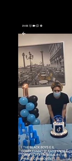 I THE BLACK BOYS E IL COMPLEANNO DI ANTO ANTO E VINCI GLI FA UN REGALO E LUI PIANGE COMMOVENTE