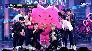 Stray Kids - CASE 143 [PERFORMANCE COLLECTION (come back first week)]