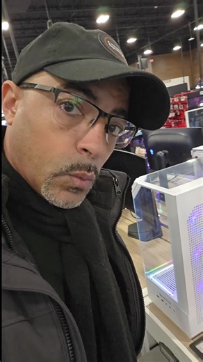 One Stick of RAM at @Best Buy while the @OMEN 35L still offering 2 sticks. Sharing January videos qualifies for the PC