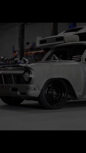 3K views · 17 reactions | SP TOOLS WORKSHOP TOUR | IRONKNUCKLES Follow along with the series as we showcase real life mechanical workshops. Episode 3: Callum walks us through the shop’s current projects. #SPTools #Ironknuckles #Fabrication #CustomFabrication #CustomProjects #WorkshopTourSeriesx | SP Tools | Facebook