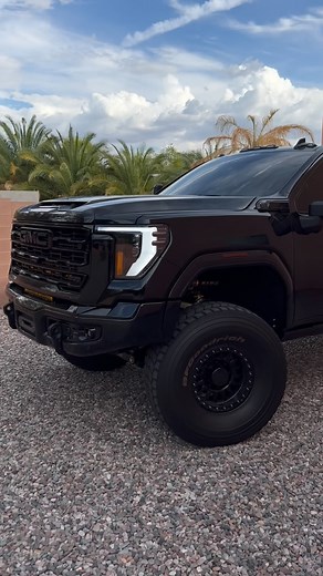 Cody on Instagram: "Well here it is, first 24+ L5P that I’ve done. Definitely one of few on the road in the country with full T&D! Sounds incredible. Slightly different turbo than previous gen L5P gives it a distinct sound 🔥 gotta thank the man @danglauser for trusting me to tear apart his 4000 mile truck. She’s breathing right now 🇺🇸 peep that @polardiesel full polish 5in system. As always @bradbuilt_customs supplying everything we need to get it set up right! #2024L5P #compoundl5p #HSPbuilt