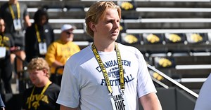OL Owen Linder makes college decision