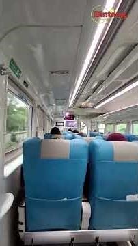 kereta Gajahwong di stasiun kereta api Tugu Jogjakarta #keretabaru #kai121 #keretaapi