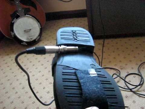 Easy-to-Make Stomp Box