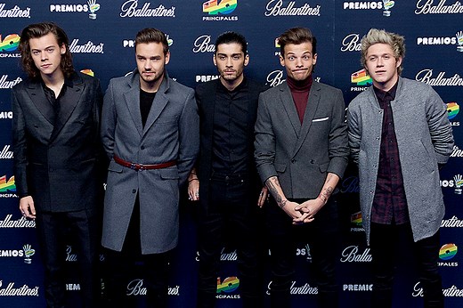 Zayn Malik denies rumours of gay relationships within One Direction