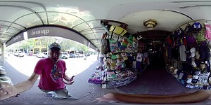 Phsar Chas, the old market of Siem Reap, Cambodia is located in the center of the town. Although much of the goods in this market are for and sold to tourists, locals and expats to come to the market to buy fruits, vegatables, seafood, and meat along with other daily goods. Since arriving here I've noticed there are more modern supermarkets in Siem Reap than there were 5 years ago but it still seems that this traditional style market is still popular with alot of locals. For a more authentic mar