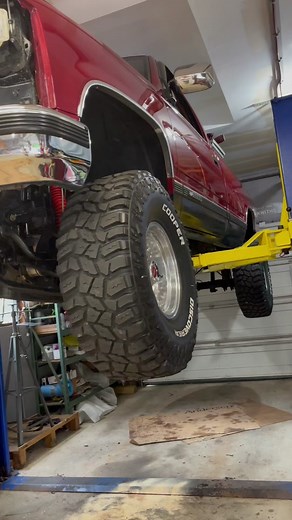 700r4 to 4l80e Swap Guide