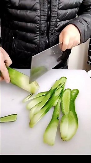 How to Carve Fruit and Vegetables for Beginners