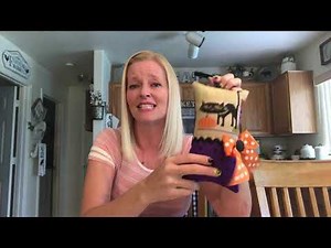 Flosstube #15 Javagirlstitches Stitching all the Halloween