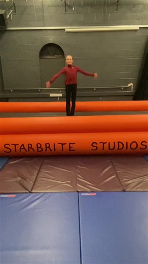 🌟 STUDENT SPOTLIGHT – EMELIA 🌟 We are so proud to celebrate Emelia’s perseverance and progress in acrobatics 💪✨ Emelia has been attending 1:1 sessions at Starbrite Studios, working hard to build her confidence and overcome some big personal hurdles and recently, she’s made HUGE strides 👏🤸‍♀️ Going backwards in movements wasn’t her favourite, but through patience, trust, and the use of our tumble track, Emelia can now confidently take herself into a back bend kick-over and a backwards roll, 