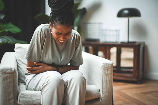 How Do You Know if It's Food Poisoning or a Stomach Virus?