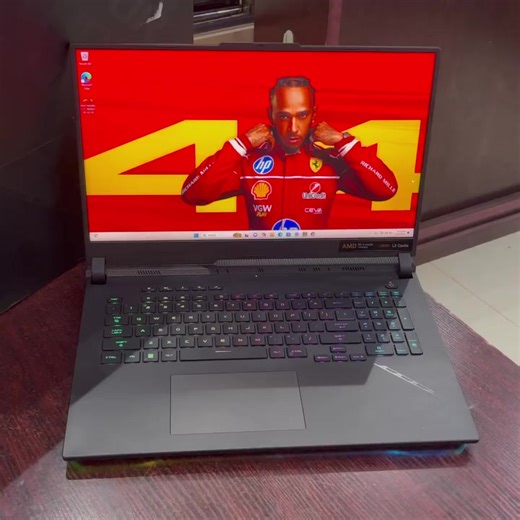 8,000ghc call me 0552071854 ✅♨️GAMiNG LAPTOP ASUS ROG STRIX G17 || 16GB Nvidia RTX 4090 Graphics || AMD Ryzen 9 7945HX3D Radeon Graphics Processor(32GB RAM   2TB SSD) Specs: ASUS ROG STRIX G17 GAMING LAPTOP STATUE :- OPEN BOX 16inch Screensize iPS WQXGA Display(2560x1440) ✅16GB NVIDIA Graphics RTX 4090 Laptop GPU Graphics Card 💥 -AMD Ryzen 9 7945HX3D Radeon Graphics(31CPUs)Processor @2.30GHz Turbo Boost Technology 💥💥 RAM - 32GB RAM ROM - 2TB SSD (storage) RGB Keyboard Light 💡🔆 - Webcam(came