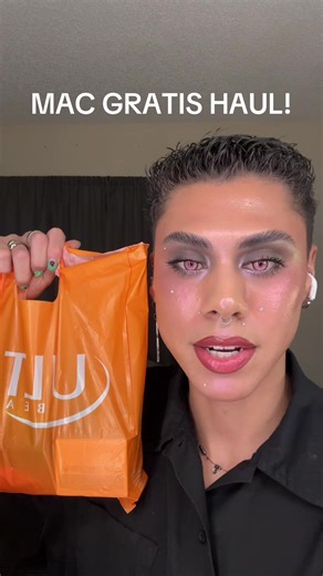 Explore the Latest MAC Gratis Haul Offers