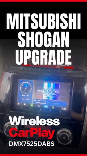 Mitsubishi Shogun Keeps Its Camera & Gains Wireless CarPlay KENWOOD DMX7525DABS #mitsubishi #carplay
