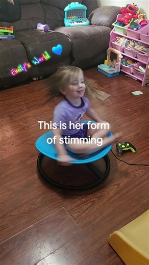 #emilysworld #stimming #spinning #fyp #autisim