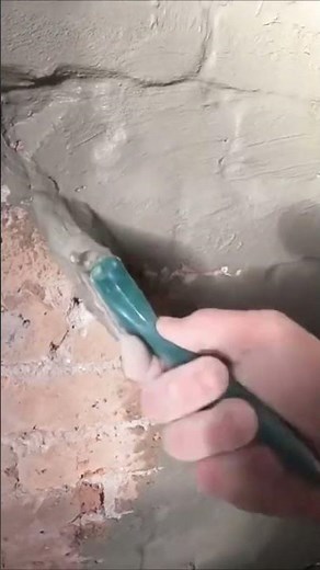 How to use tanking slurry to stop damp coming through