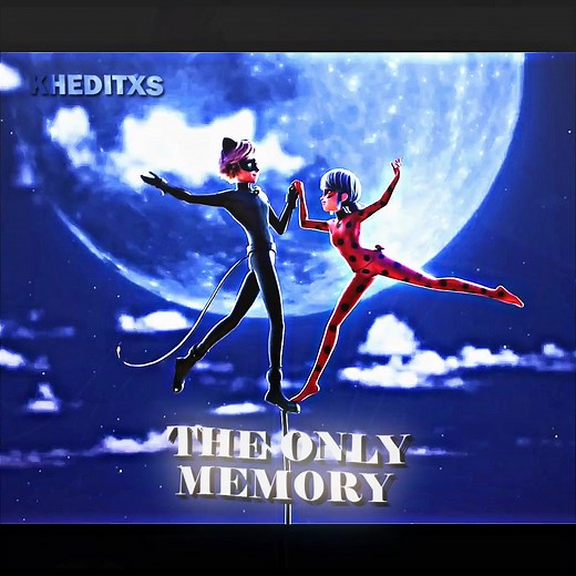 Cat Noir and Ladybug Billboard Kissing- Ladynoir