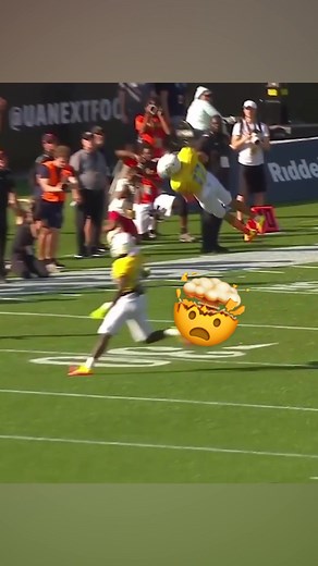 He FLEW for that interception 🤯 #football #underarmour #allamerica #nextup #interception