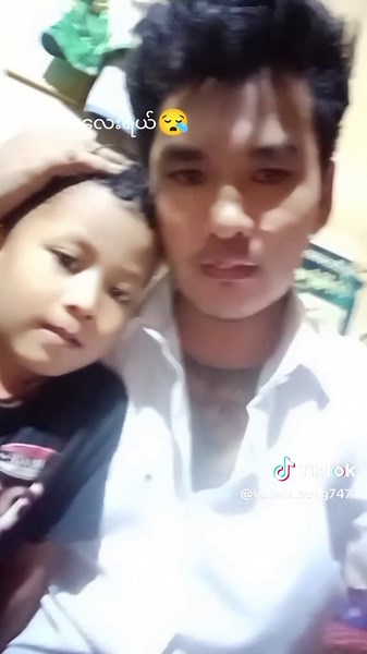 Ye win aung သည် TikTok ပေါ်တွင် ရှိသည်