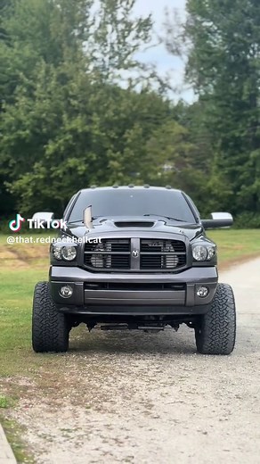 Rowdy Third Gen Cummins Trucks Rolling Coal