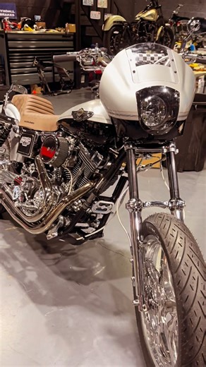 Manic Cycle on Instagram: "Anniversary Dyna’s…..paying tribute to the Era! • #MANIC"