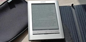 ソニー懐かしの電子書籍リーダー、今月末で完全に終了