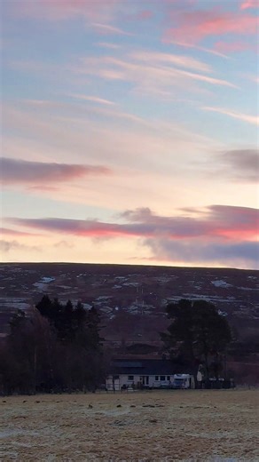 Good morning from a freezing cold but beautiful Dalwhinnie 🏴󠁧󠁢󠁳󠁣󠁴󠁿💙🏴󠁧󠁢󠁳󠁣󠁴󠁿