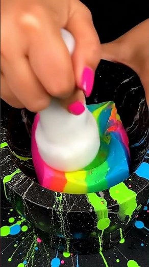 4k ASMR Crushing a fluorescent Gem Block | Glowing Squishy Crystal Pressure Sounds #shorts