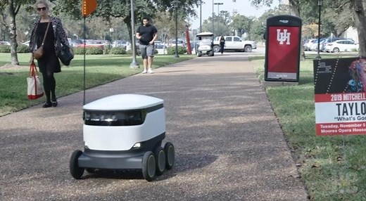 31K views · 816 reactions | The University of Houston has officially deployed its first fleet of 30 food delivery robots, making history as the first university in Texas to offer robotic deliveries to students, staff and faculty. https://chrn.cl/2CuEXzp (University of Houston) | Chron | Facebook