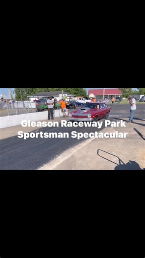 Gleason Raceway Park is packed with over 160 entry’s for today’s Sportsman Spectacular! Get your IHRA merchandise here www.ihra.com/shop | IHRA