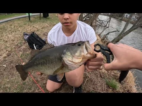 This is why you fish red lures for BIG pre spawn bass!