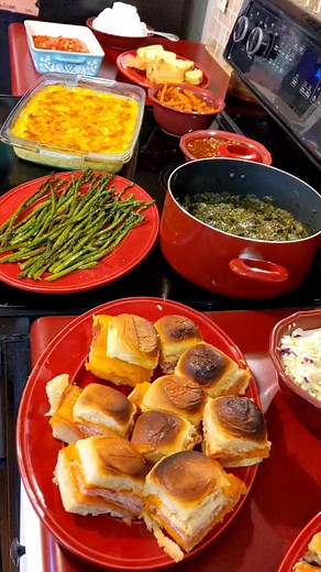 Sunday Dinner in South Carolina: A Delicious Family Meal