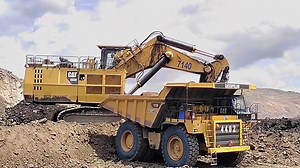 the cat 6030b excavator heavy equipment is the king of diggers #excavator #heavyequipment #construction #caterpillar #excavation #earthmoving #heavymachinery #constructionequipment #komatsu #digger #excavators #cat #hitachi #dozer #mining #truck #heavyequipmentlife #machinery #equipment #kobelco #volvo #bulldozer #heavyequipmentoperator #wheelloader #excavatorlife #earthmover #miniexcavator #liebherr | Alat Berat Mania