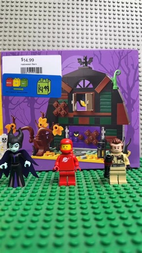 Today I check out the new Haunted House from Lego! I hope it’s not too scary 🫣 #lego #halloween #hauntedhouse #michigan #fyp | Brick Set Go