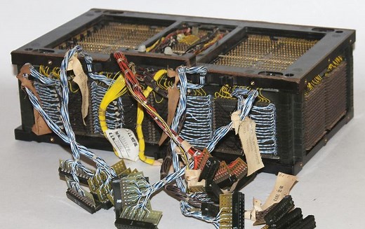 A look at IBM S/360 core memory: In the 1960s, 128 kilobytes weighed 610 pounds