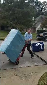 How to move a dresser with Appliance dolly - Winslow's Moving Services