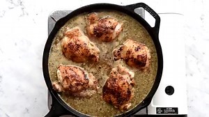 One Pot Greek Chicken and Lemon Rice - best chicken and rice ever!