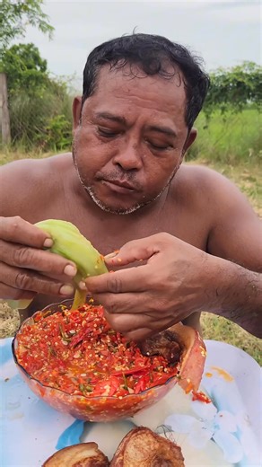 582K views · 7.4K reactions | How to cook crispy chili ️ with pork #cooking Part 7 | Food Daily | Facebook