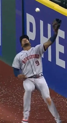 He Got Distracted At The WORST Time 😬