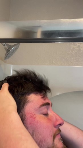 It’s time for more Goofy dad lore! This time featuring @Mandalorian_XIII as Saw Gerrera! #goofy #disney #starwars #sawgerrera #disneyland #maxgoof #impressions #voiceactor #disneyimpressions #darthvader